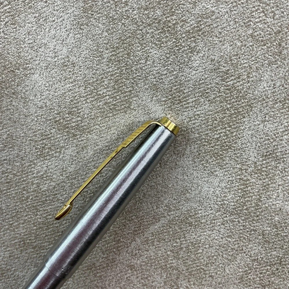 Vintage‎ Parker Classic Flighter GT Cap Action Ball Pen Brass